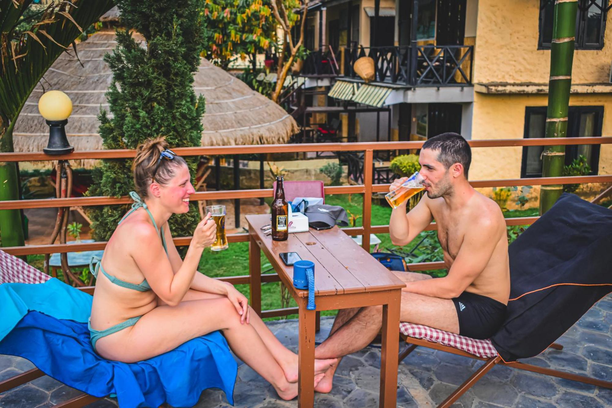 Hotel Riverside With Swimming Pool Саураха Екстер'єр фото